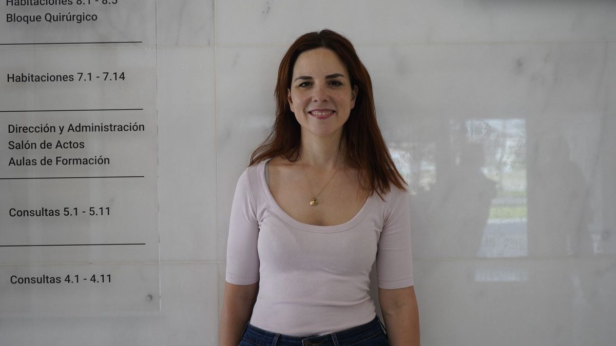 Elena Pajuelo matrona colegiada en hospital de Valencia